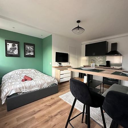 Appartement Proche Paris Et Metro - Parking Prive เมซง-อัลฟอร์ ภายนอก รูปภาพ